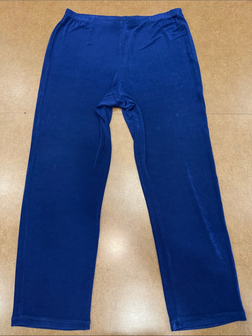 Chico's Travelers Navy Blue Pull-On Straight Leg Trousers • Stretchy • Size 3